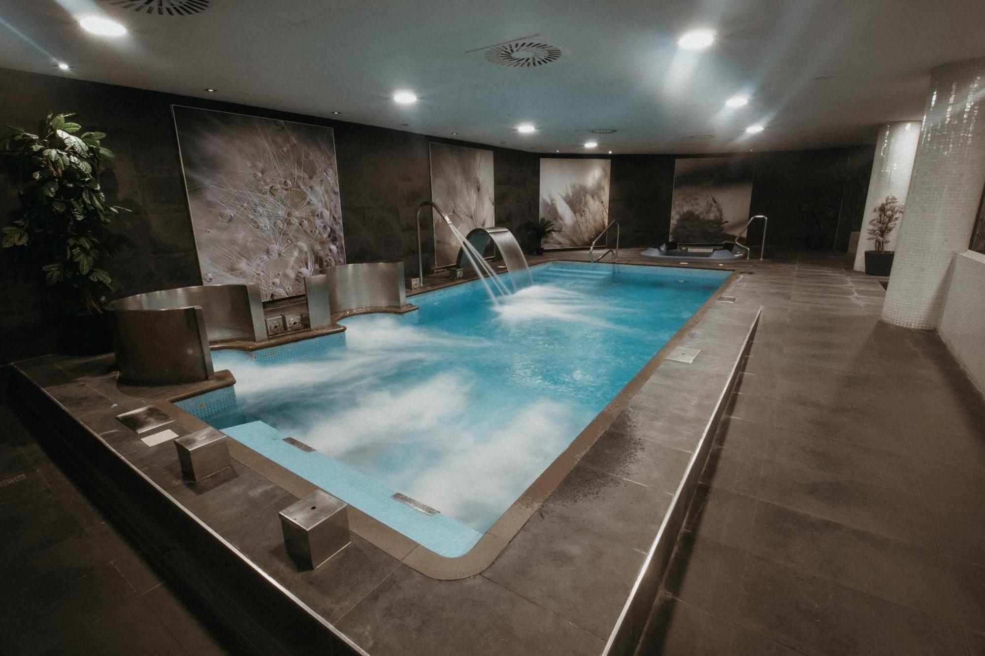 Azz Asturias Langrehotel & Spa Langreo Esterno foto